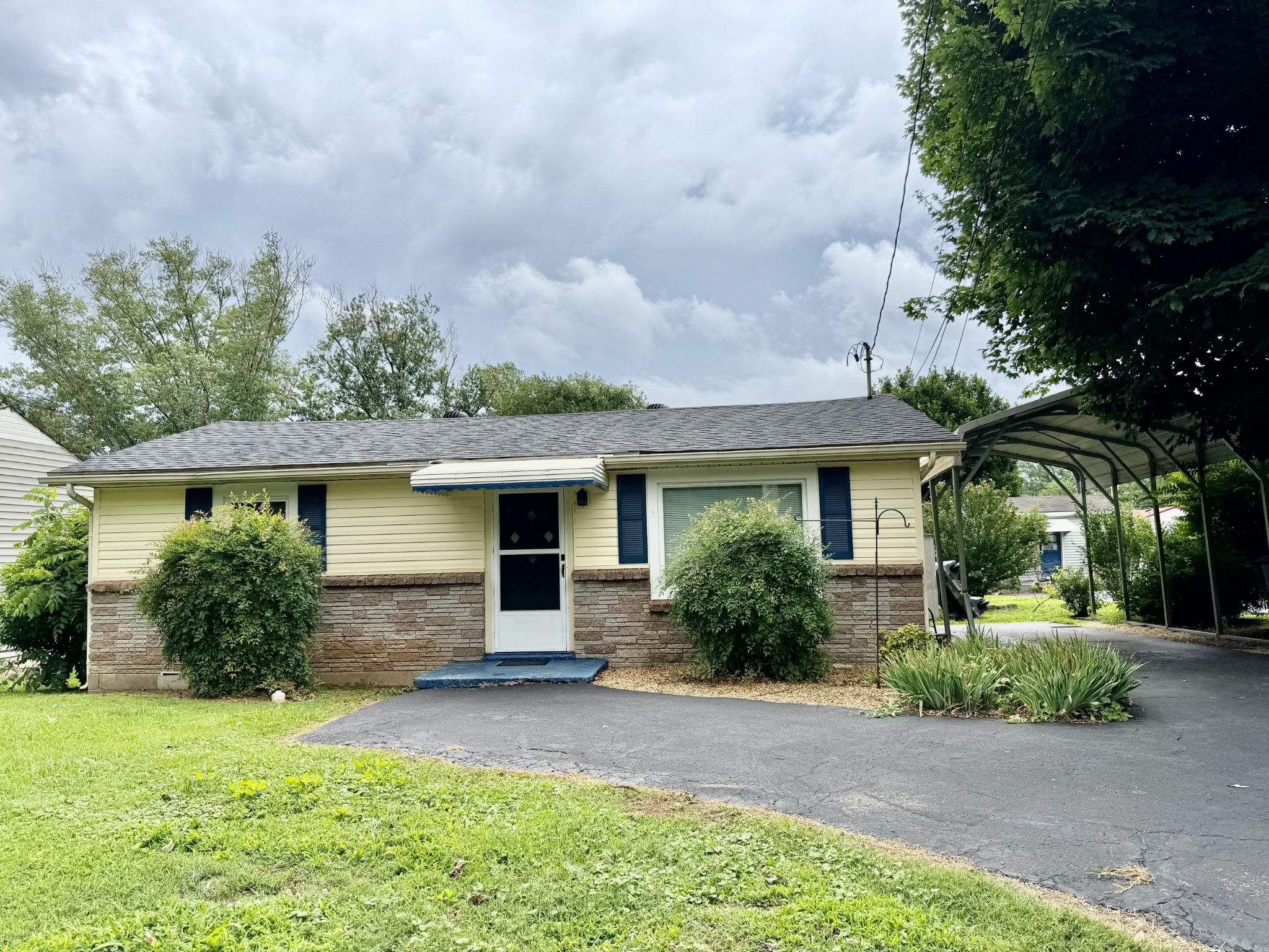 405 Old Morrison Road McMinnville, TN 37110 - Photo 1 of 6