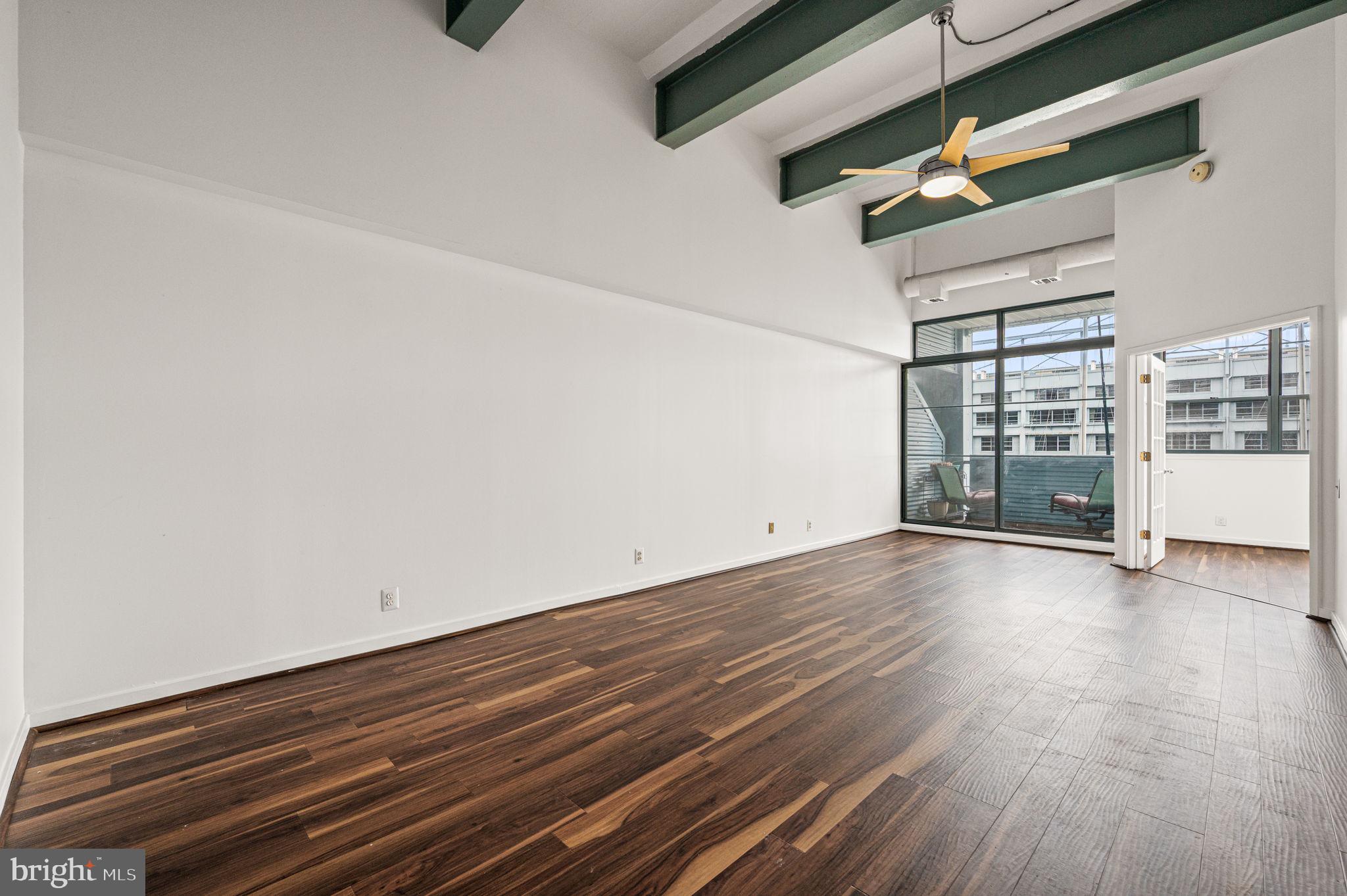 3 North Christopher Columbus Boulevard, Unit PL269 Philadelphia, PA 19106 - Photo 1 of 33