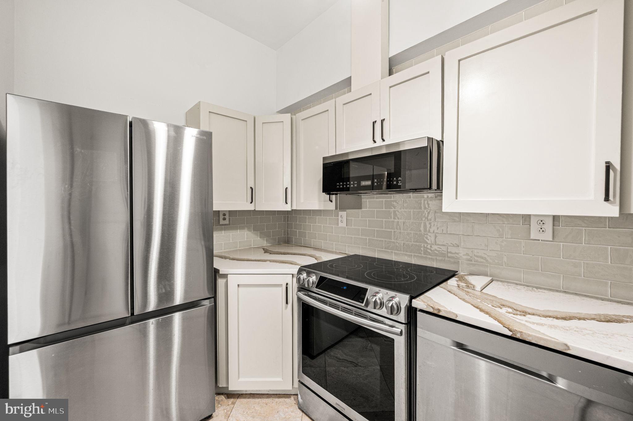 3 North Christopher Columbus Boulevard, Unit PL269 Philadelphia, PA 19106 - Photo 16 of 33