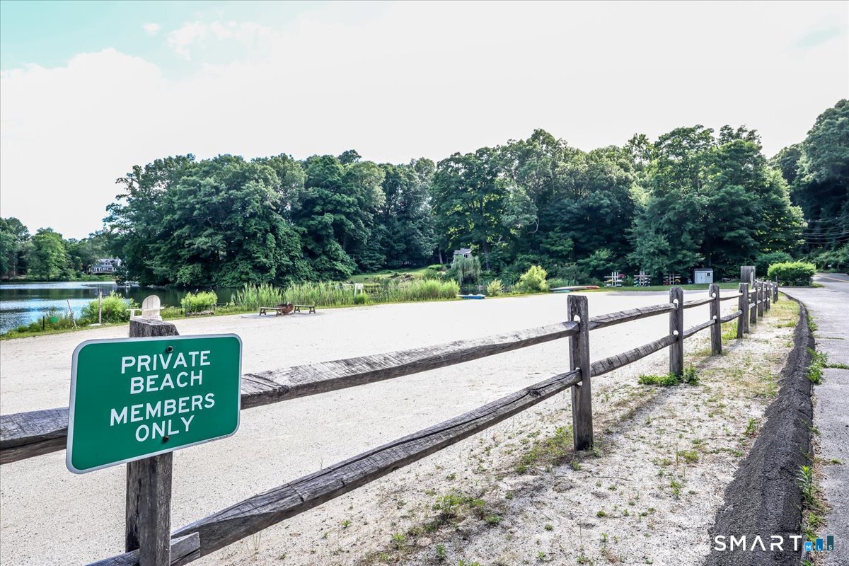 139 Seth Low Mountain Road Ridgefield, CT 06877 - Photo 36 of 40