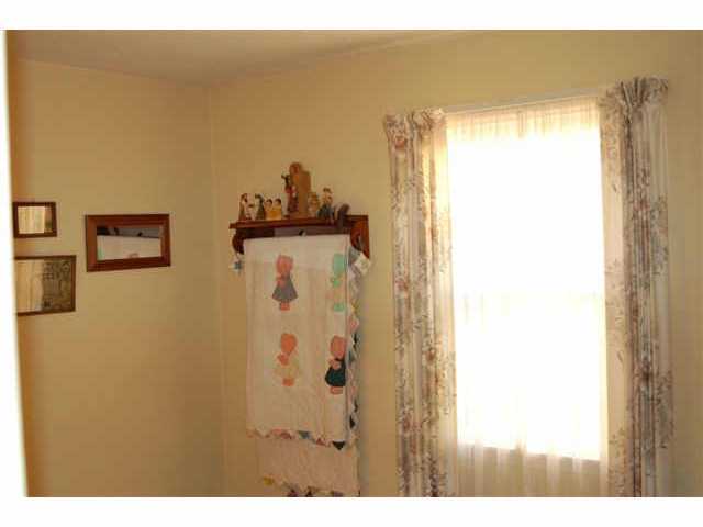 584 Edgemont Road Newark, OH 43055 - Photo 4 of 10