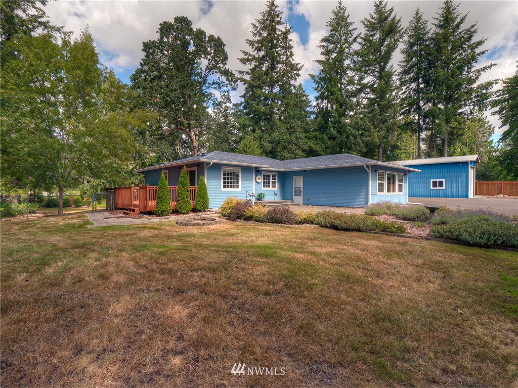 985 Tipsoo Loop North Rainier, WA 98576 - Photo 1 of 21 Gallery Image 1