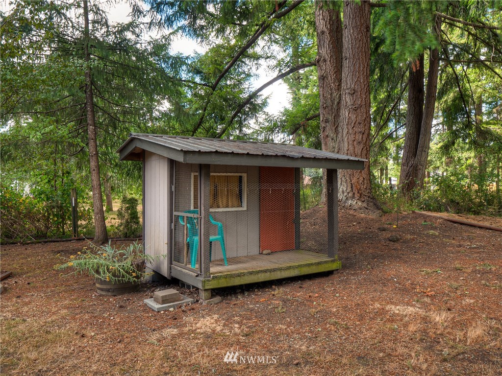 985 Tipsoo Loop North Rainier, WA 98576 - Photo 7 of 21 Gallery Image 7