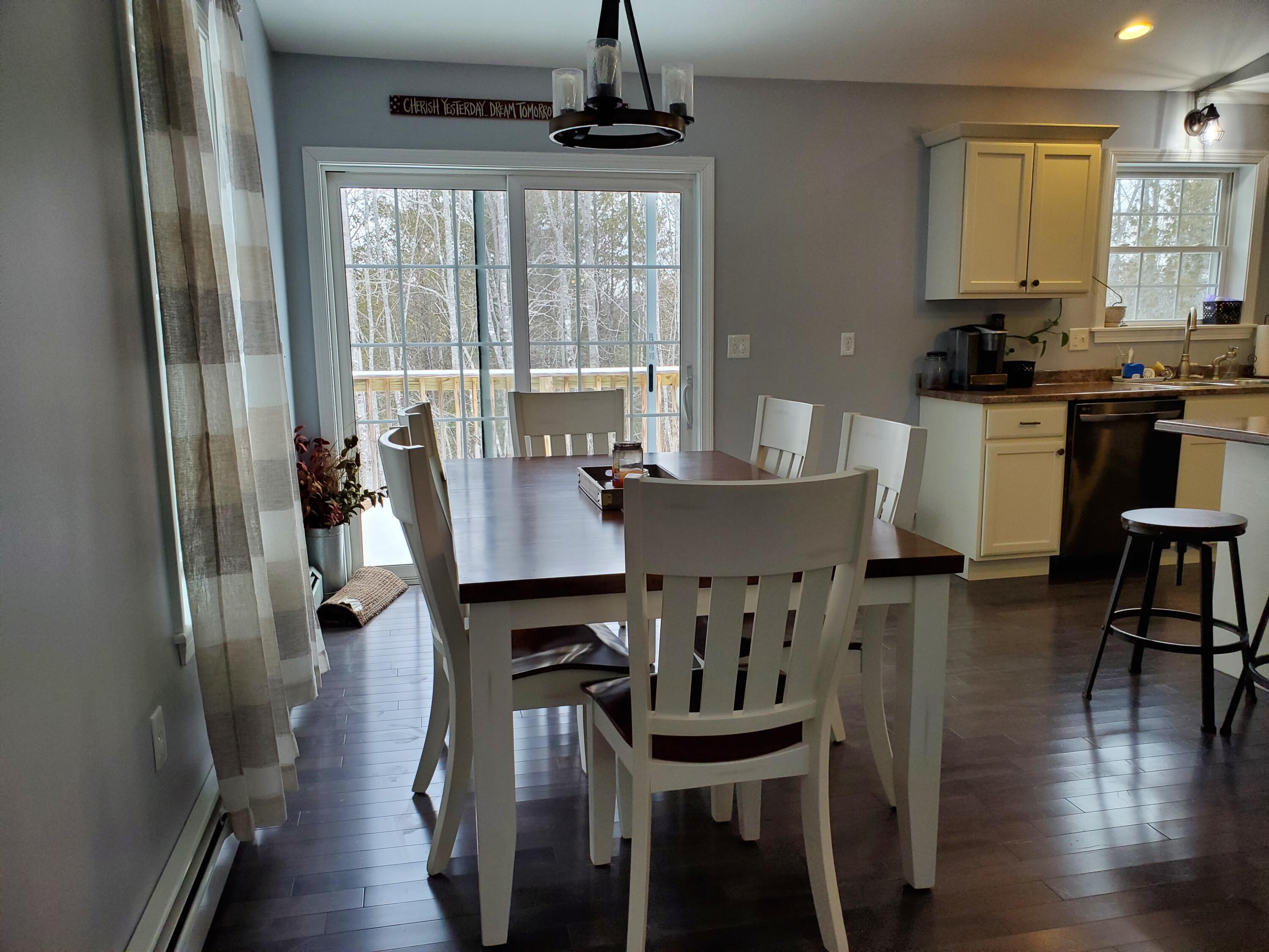 388 Kenduskeag Levant Road Kenduskeag, ME 04450 - Photo 8 of 28 Dining area