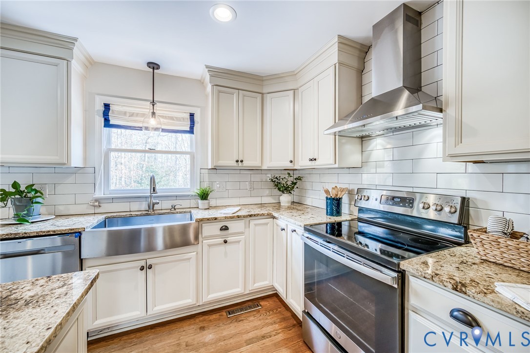 5301 Krag Road Chester, VA 23831 - Photo 14 of 47