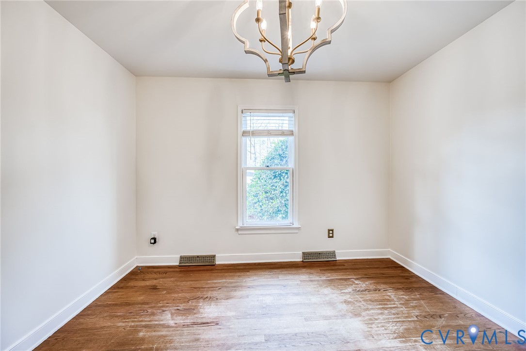 5301 Krag Road Chester, VA 23831 - Photo 17 of 47 1st floor primary or inlaw suite