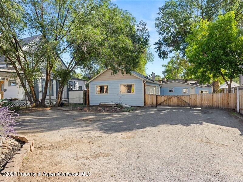 646 Railroad Avenue Rifle, CO 81650 - Photo 3 of 30 26-616RailroadAve_260915_31