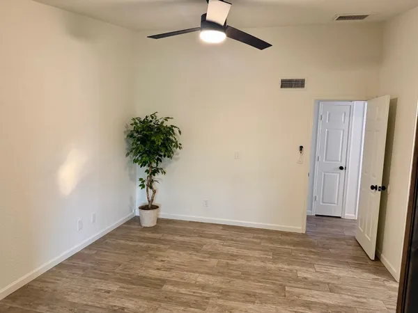 $2,600 | 3761 East Dulciana Avenue, Mesa, AZ 85206