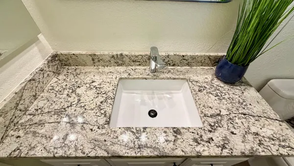 $2,600 | 3761 East Dulciana Avenue, Mesa, AZ 85206