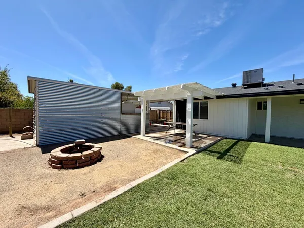 $2,600 | 3761 East Dulciana Avenue, Mesa, AZ 85206