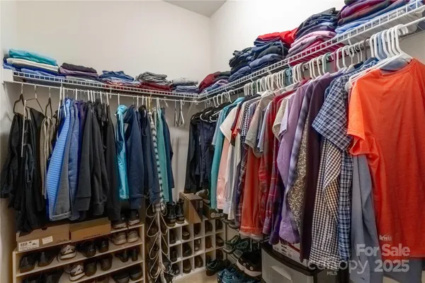 $249,000 | 332 Appeldoorn Circle, Asheville, NC 28803