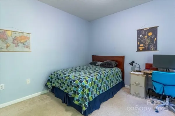 $249,000 | 332 Appeldoorn Circle, Asheville, NC 28803