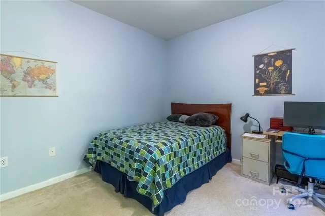 $249,000 | 332 Appeldoorn Circle, Asheville, NC 28803