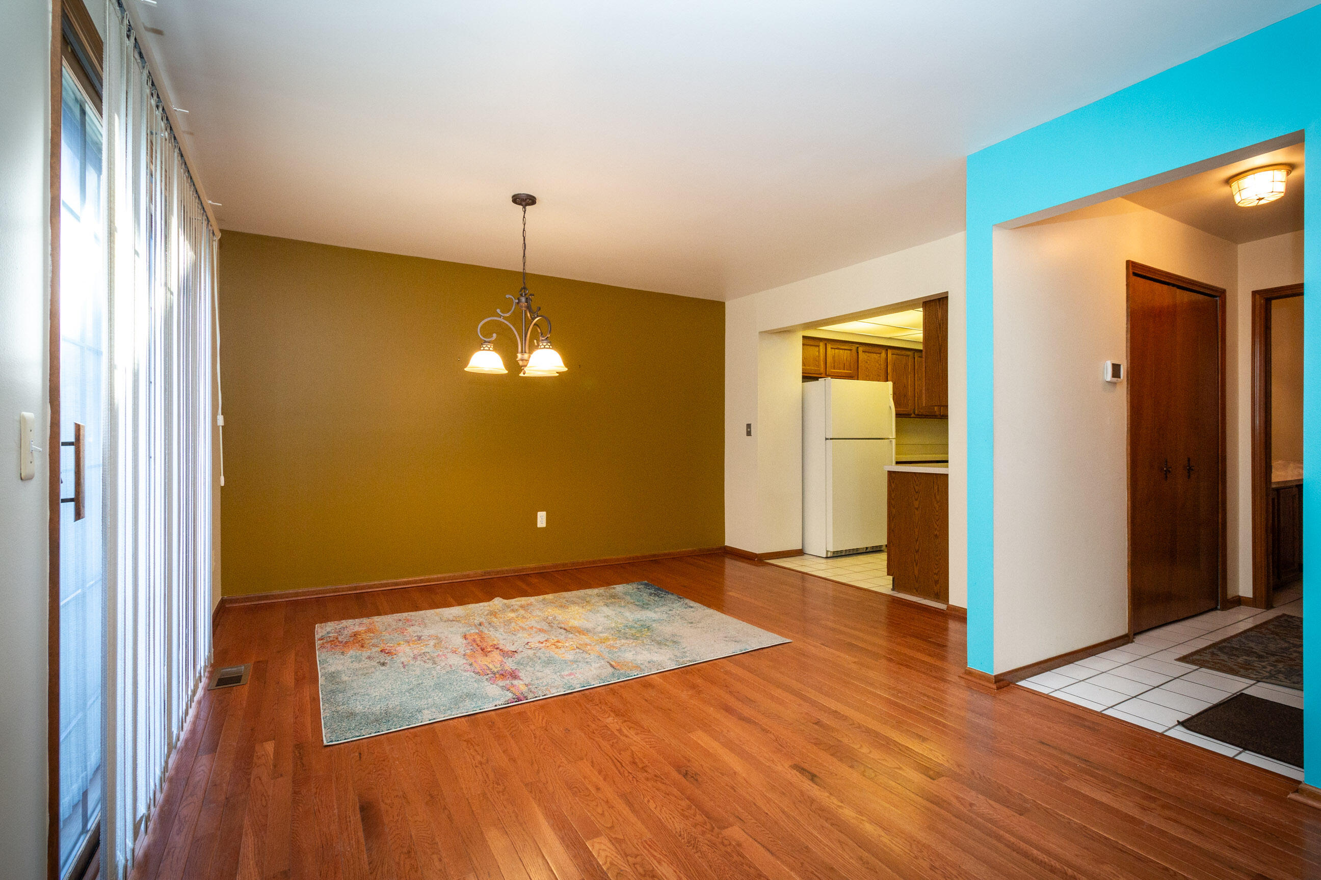 635 South Crooks Road Clawson, MI 48017 - Photo 13 of 35 interior(6)