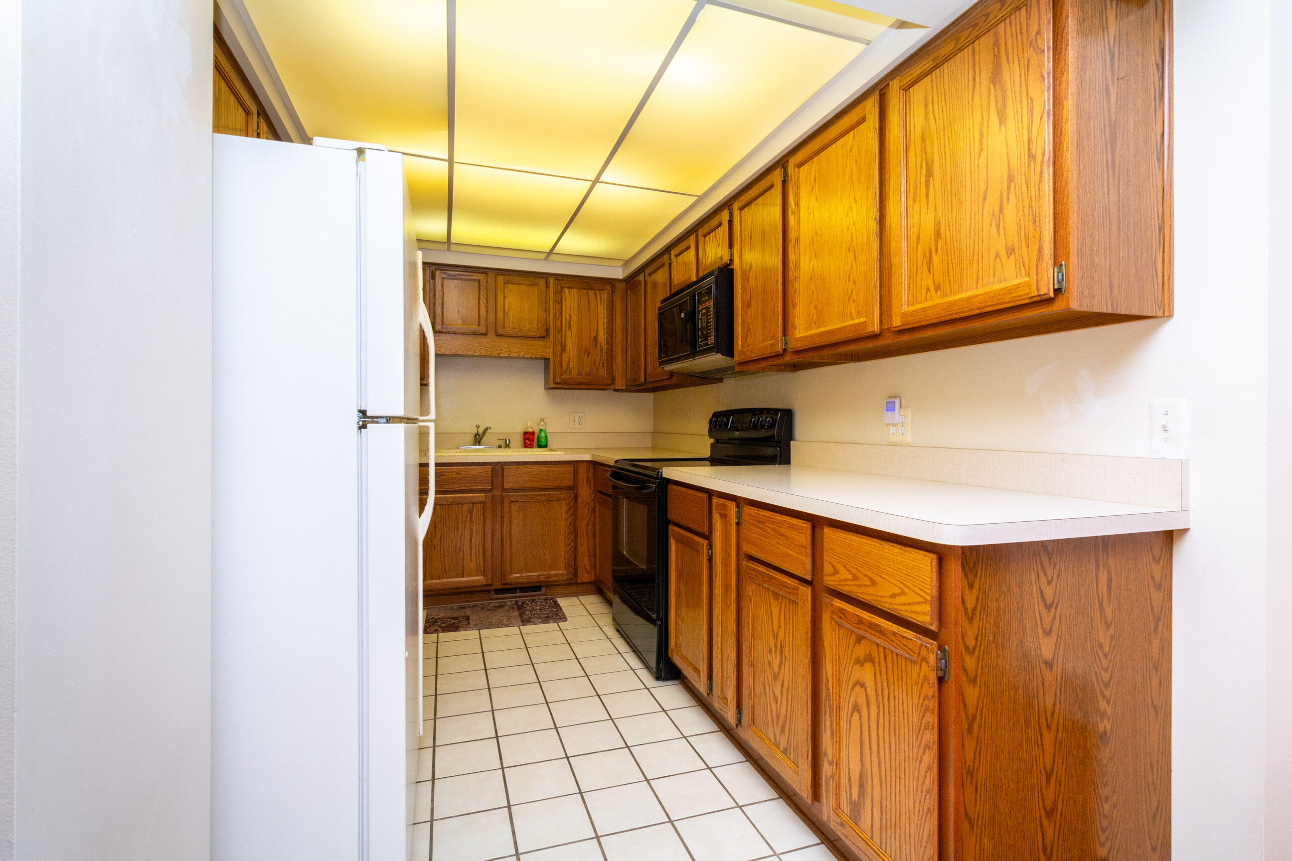 635 South Crooks Road Clawson, MI 48017 - Photo 16 of 35 interior(9)