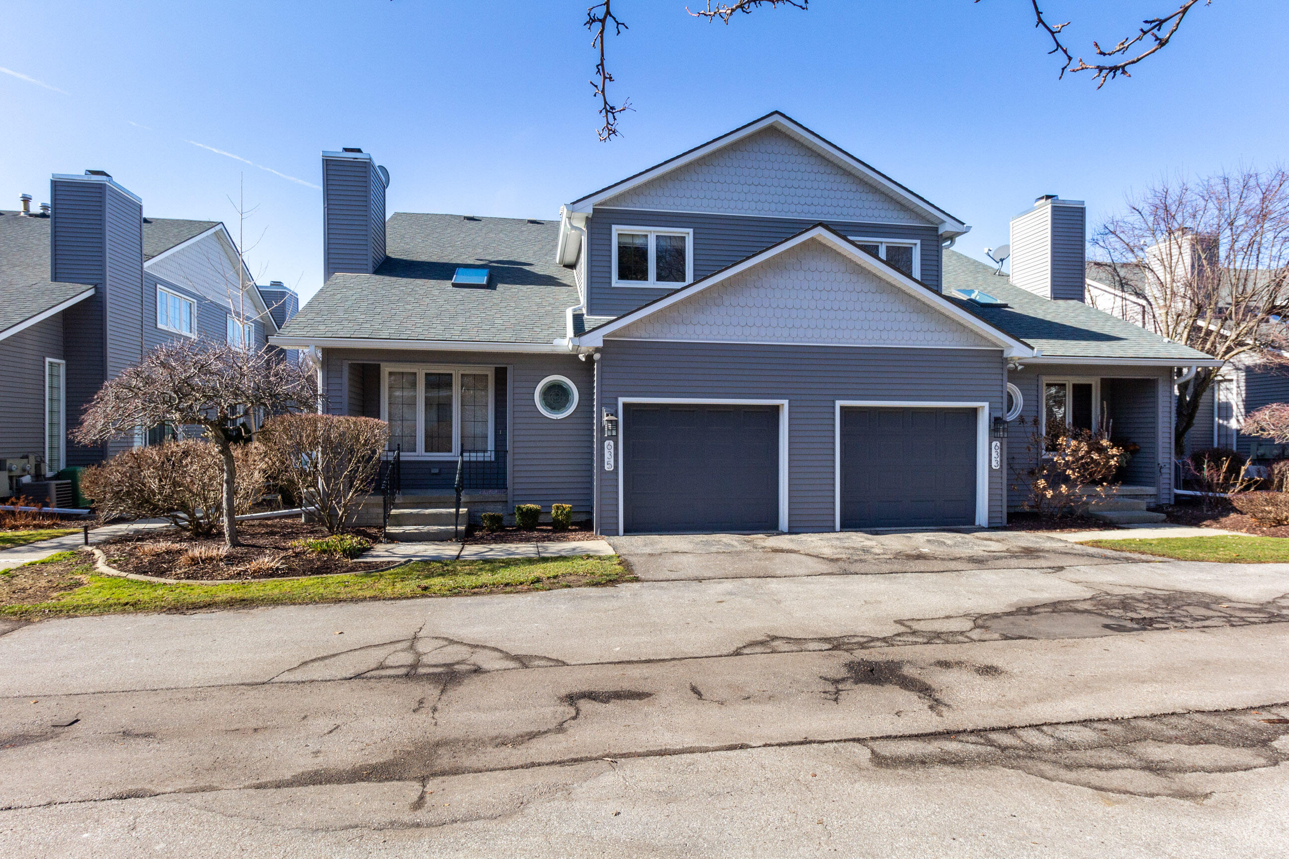 635 South Crooks Road Clawson, MI 48017 - Photo 2 of 35 front(2)
