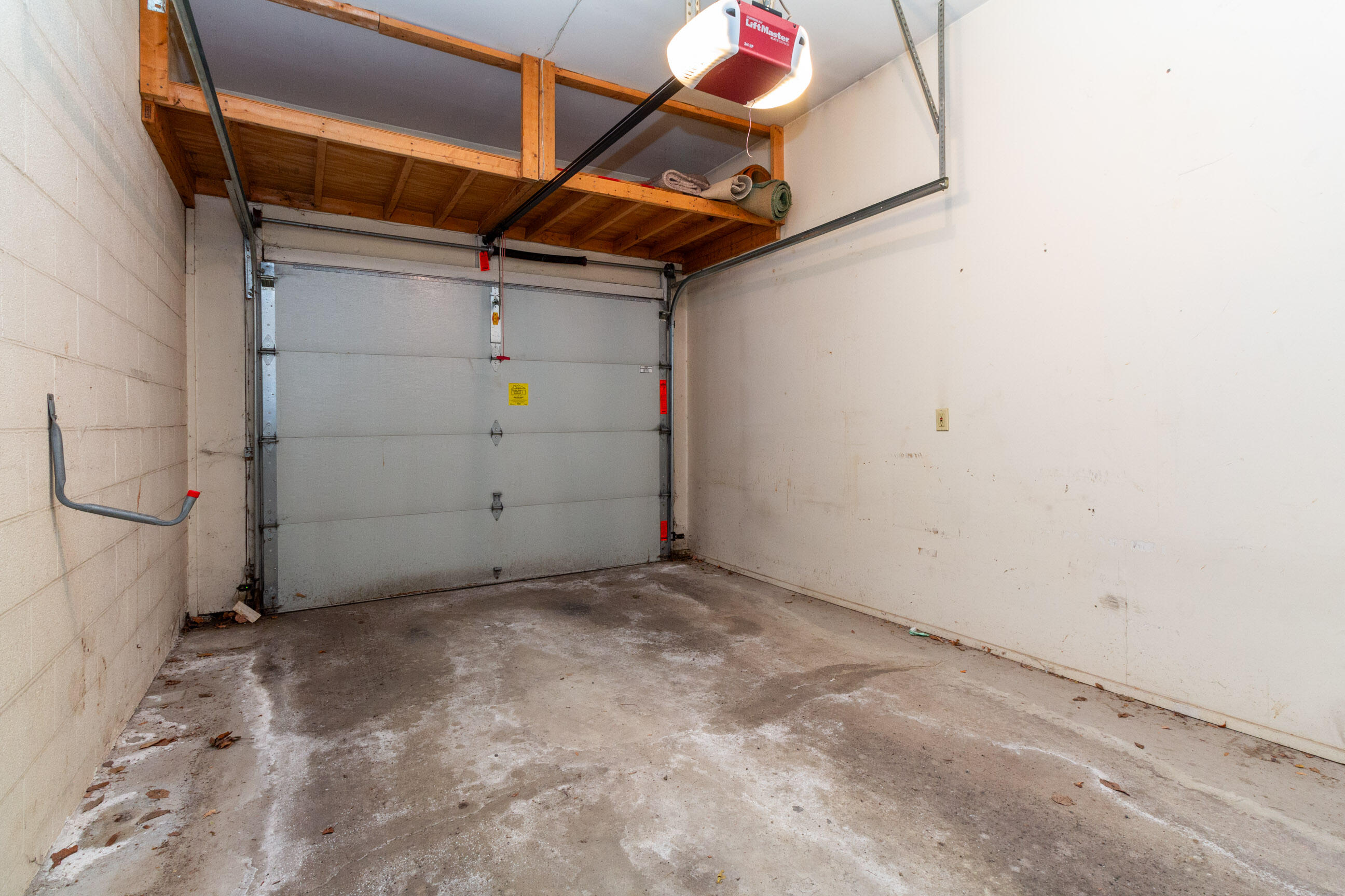 635 South Crooks Road Clawson, MI 48017 - Photo 35 of 35 interior(28)