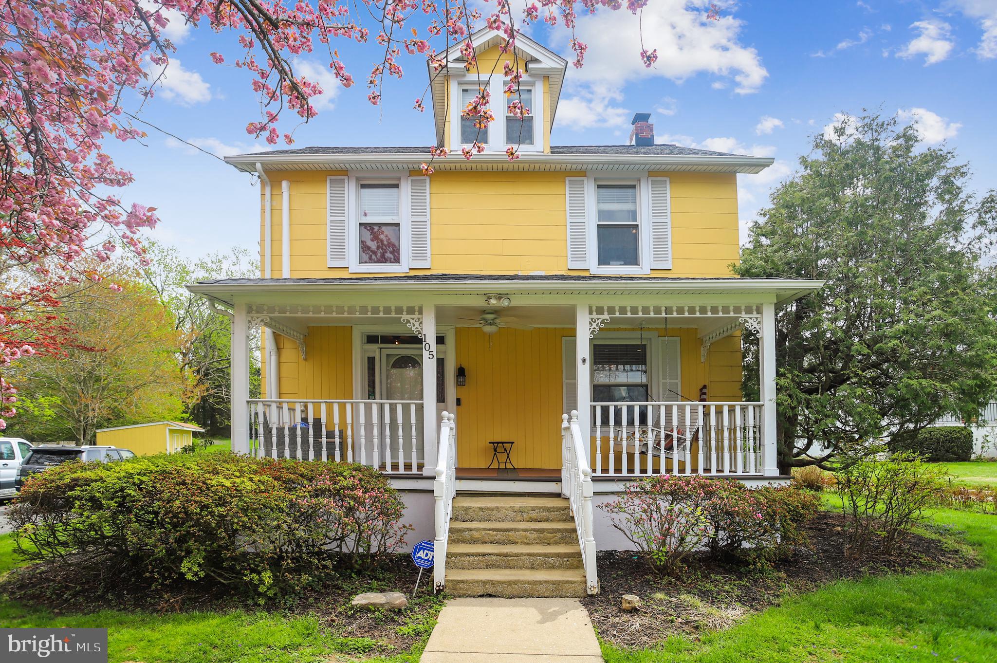105 Nelson Road Baltimore, MD 21208 - Photo 1 of 51 Gracious Front Porch Porch