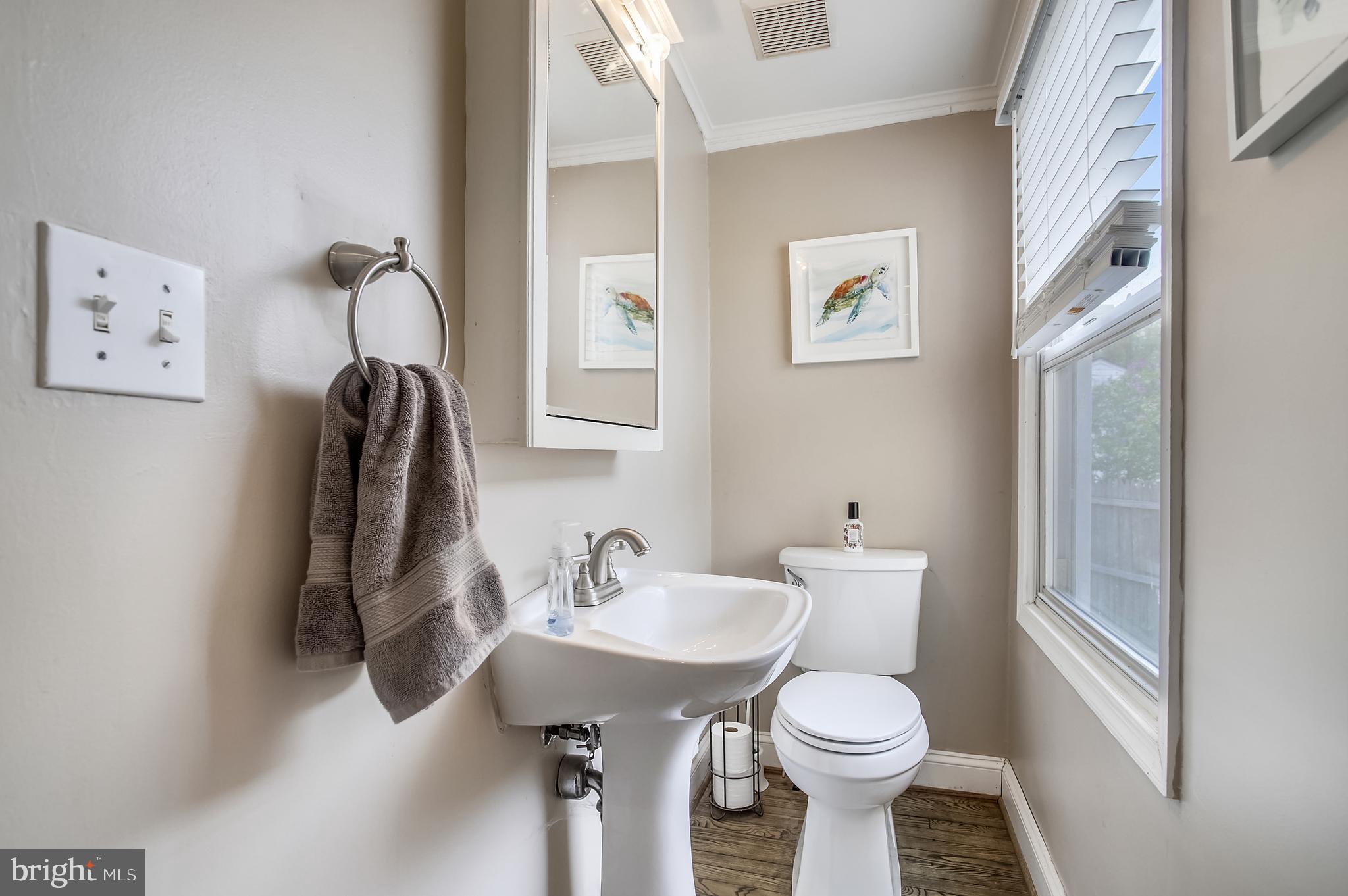 105 Nelson Road Baltimore, MD 21208 - Photo 16 of 51 Half Bath on Main Level