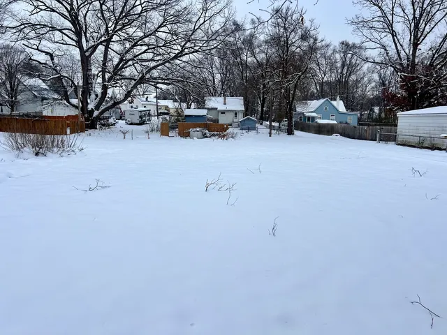 $17,500 | 35 Schultz Street, Danville, IL 61832