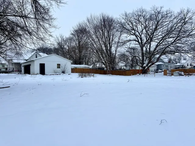 $17,500 | 35 Schultz Street, Danville, IL 61832