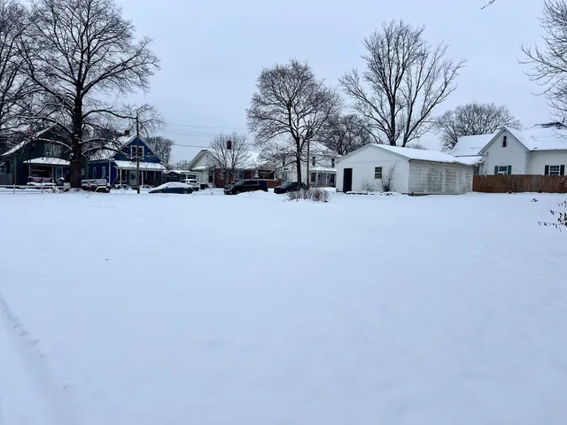 $17,500 | 35 Schultz Street, Danville, IL 61832