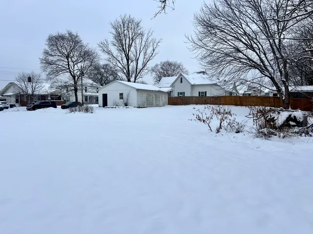 $17,500 | 35 Schultz Street, Danville, IL 61832