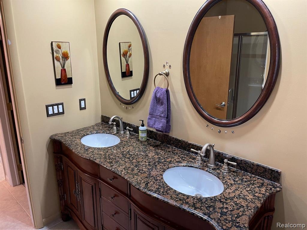 18311 Wayne Road Livonia, MI 48152 - Photo 33 of 54