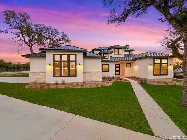 $919,000 | 775 Maximino Ridge, Bulverde, TX 78163
