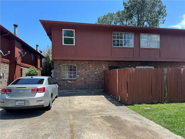 $1,250 | 5645 Tullis Drive, New Orleans, LA 70131