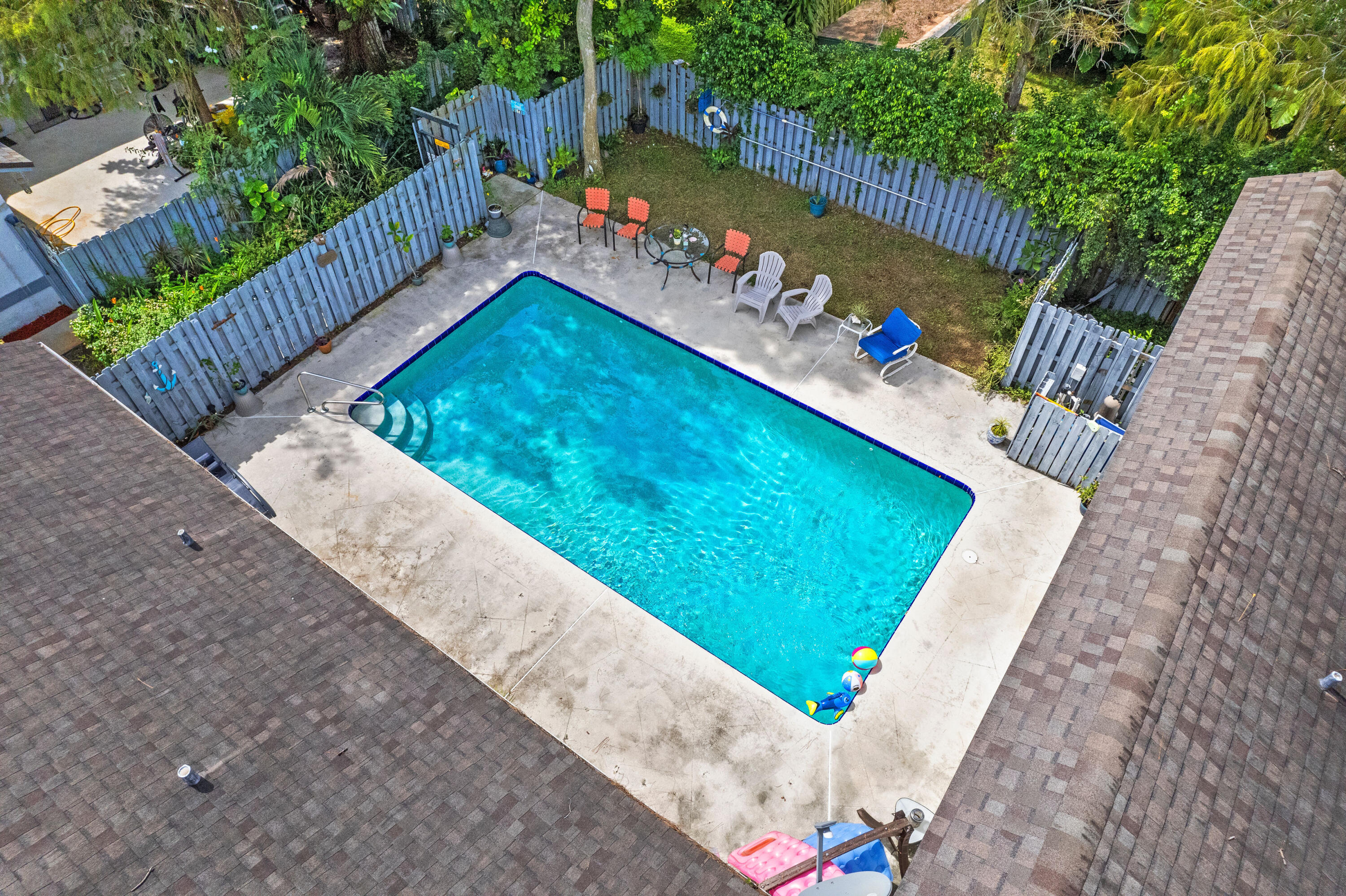 1567 Hawthorne Place Wellington, FL 33414 - Photo 12 of 23 DJI_0005