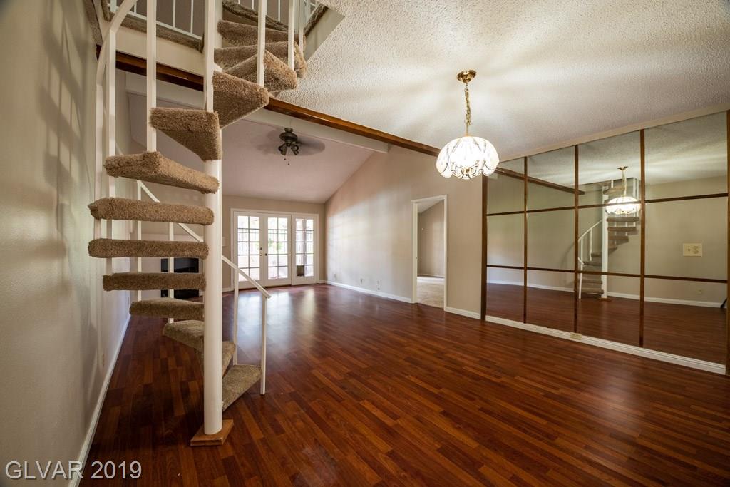 2841 Glendevon Circle Henderson, NV 89014 - Photo 15 of 50