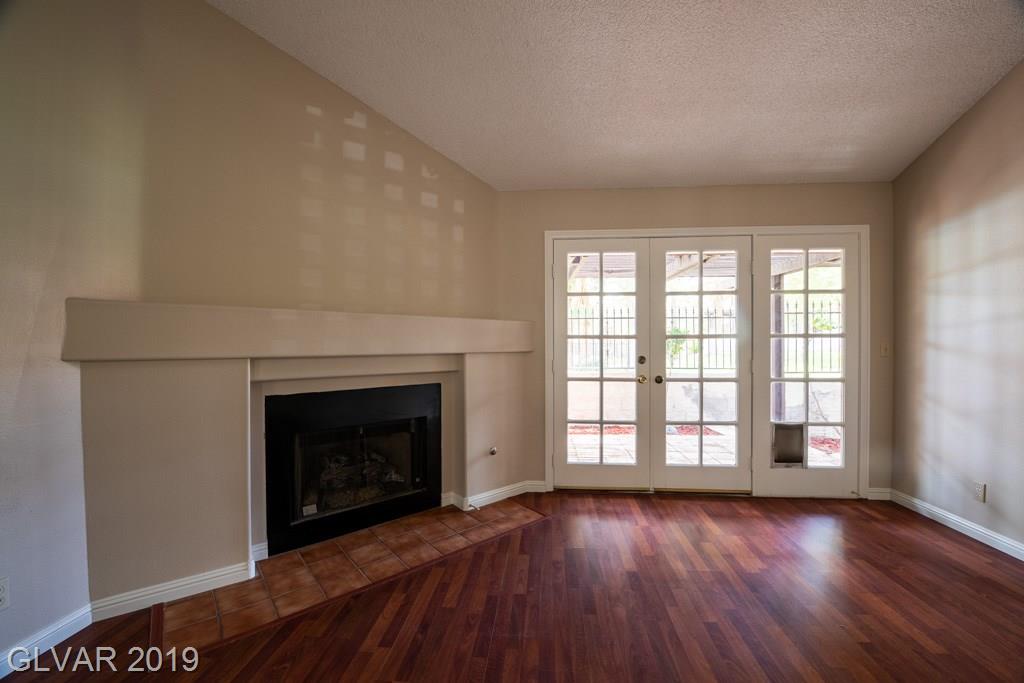 2841 Glendevon Circle Henderson, NV 89014 - Photo 16 of 50