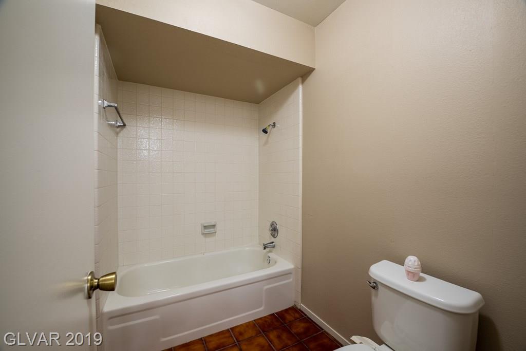 2841 Glendevon Circle Henderson, NV 89014 - Photo 27 of 50