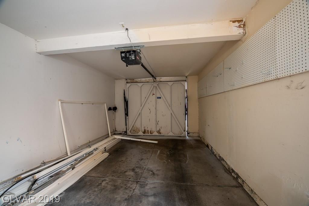 2841 Glendevon Circle Henderson, NV 89014 - Photo 47 of 50