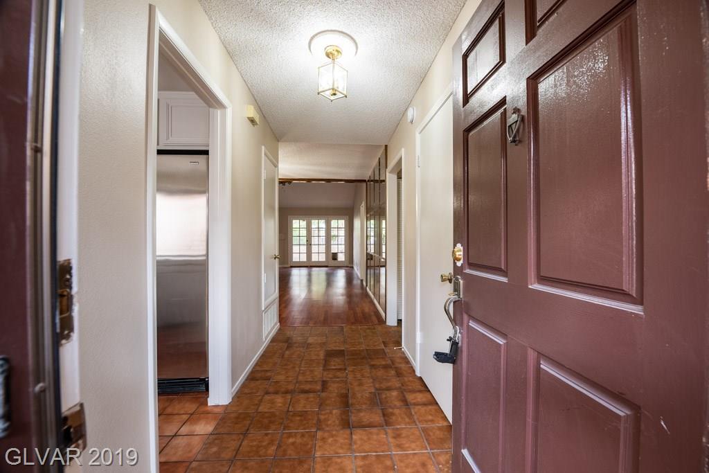 2841 Glendevon Circle Henderson, NV 89014 - Photo 6 of 50