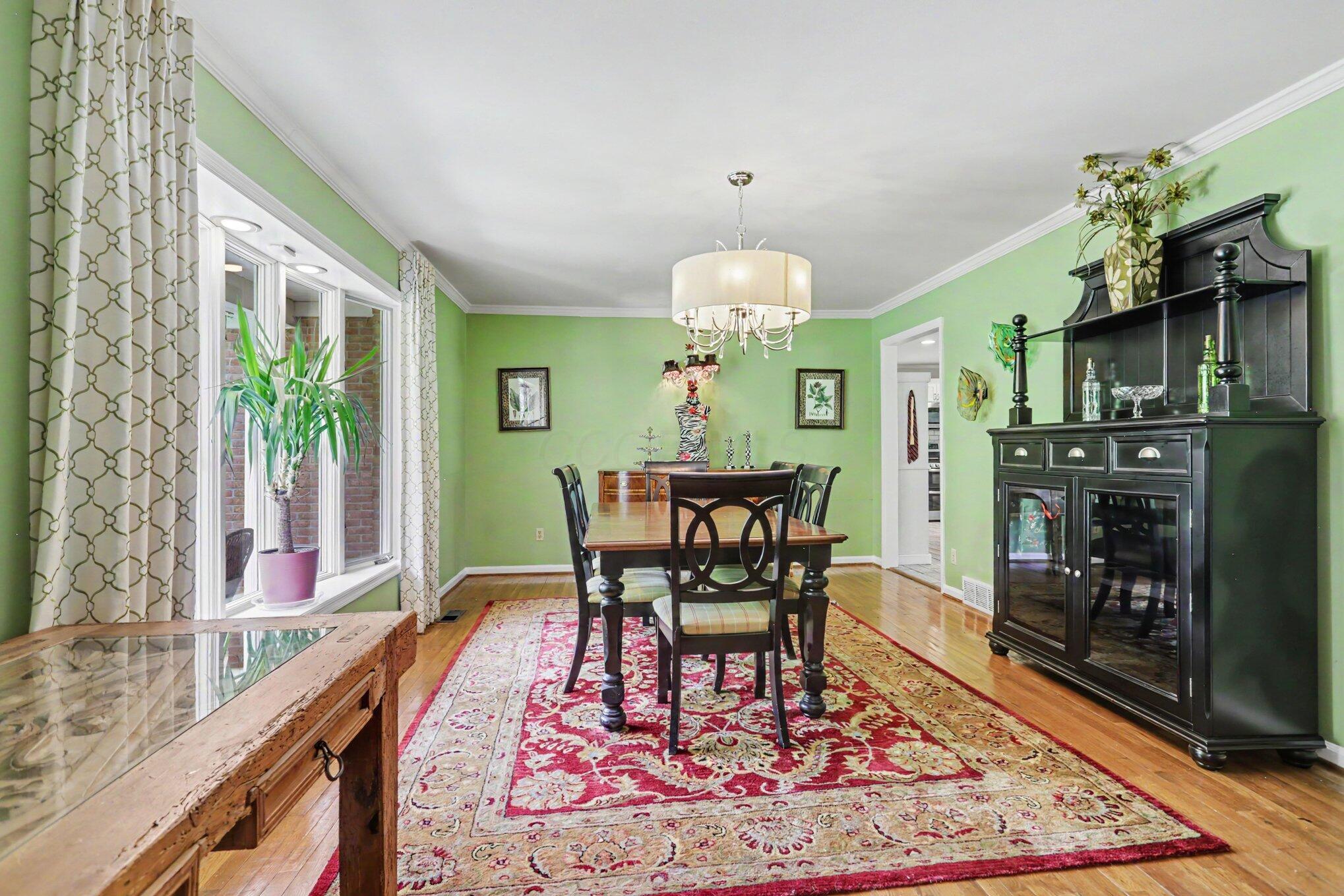 4441 Olentangy River Road Columbus, OH 43214 - Photo 6 of 40