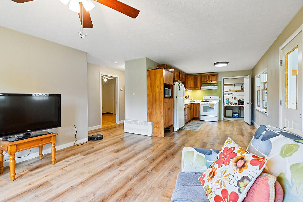 825 West River Road Augusta, ME 04330 - Photo 23 of 64 50_BP5A2699_DxO_mls