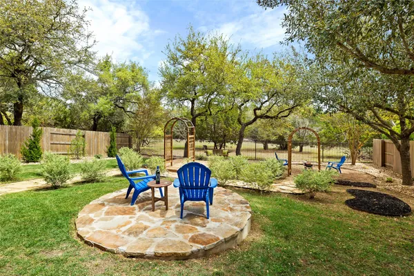 $665,000 | 425 Catalina Lane, Austin, TX 78737
