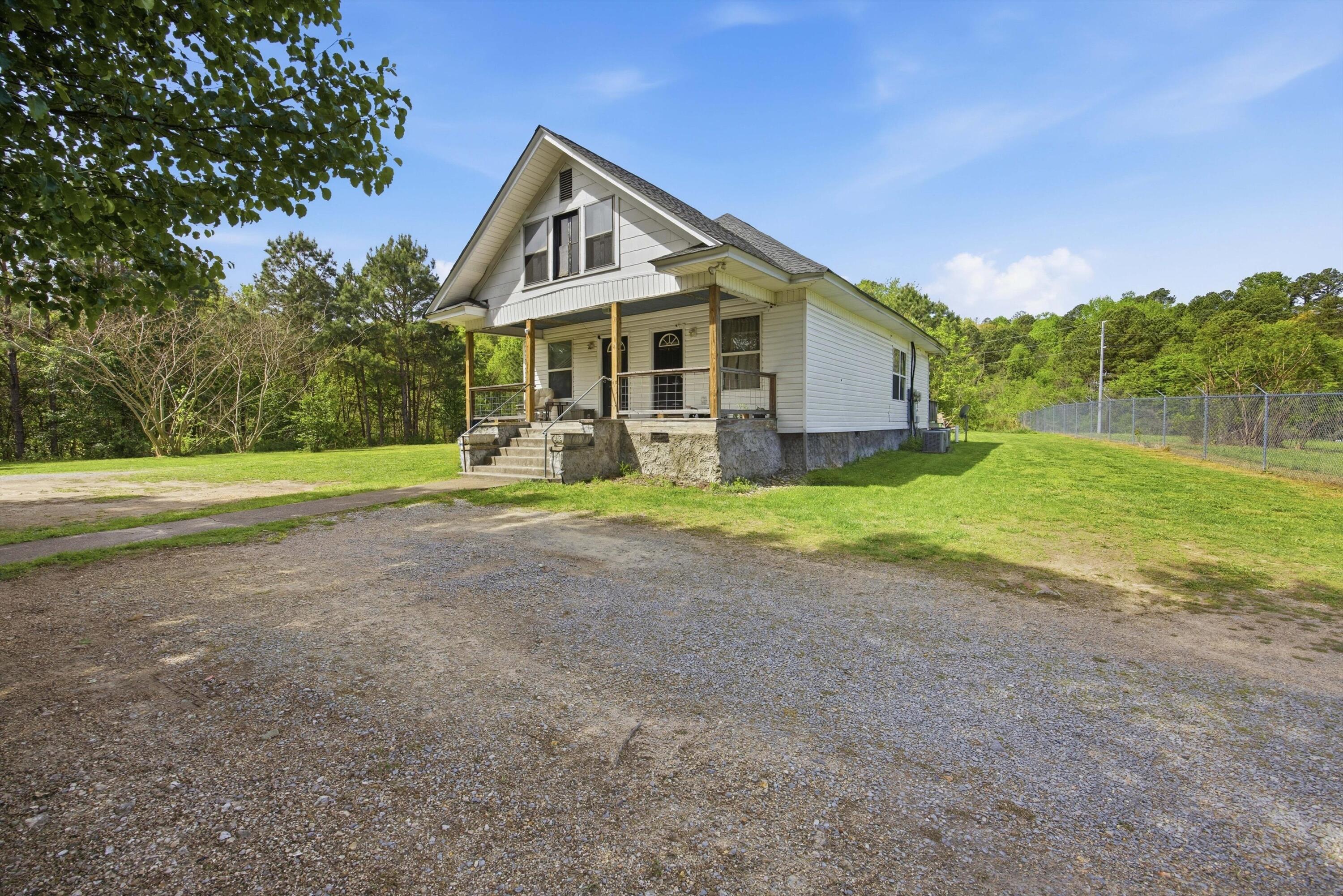 327 Hogan Road Rossville, GA 30741 - Photo 8 of 35 09-327HoganRd_003 copy