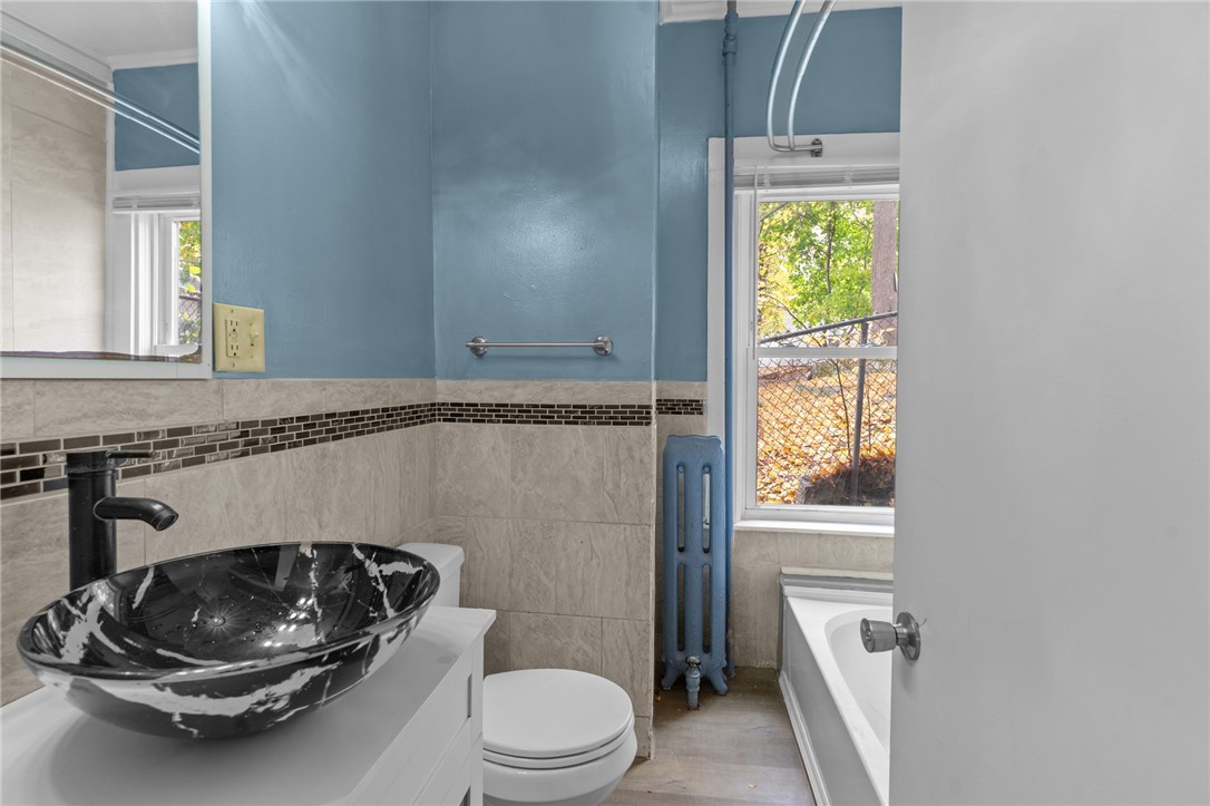73 Boyden Street Woonsocket, RI 02895 - Photo 8 of 26 Unit 1: Bathroom