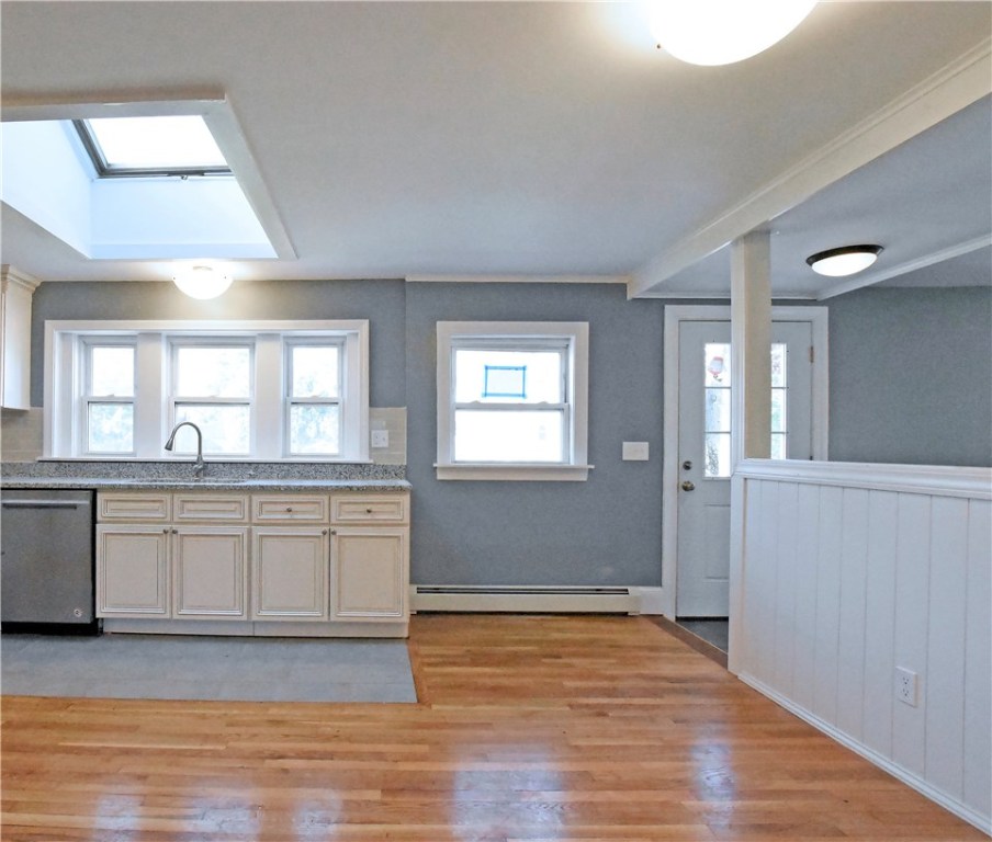 16 Steere Road Smithfield, RI 02828 - Photo 11 of 38