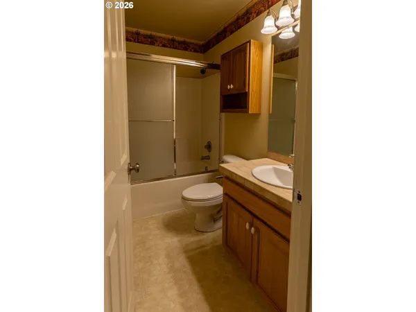 $494,950 | 15102 Southeast Myra Lane, Clackamas, OR 97015