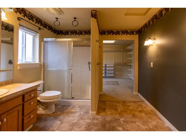 $494,950 | 15102 Southeast Myra Lane, Clackamas, OR 97015