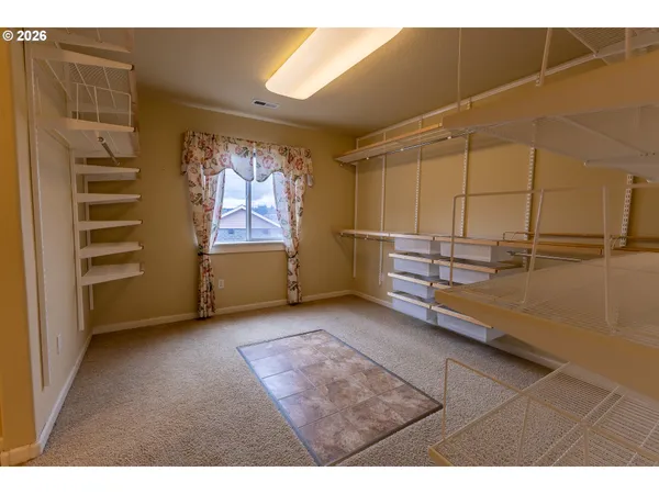 $494,950 | 15102 Southeast Myra Lane, Clackamas, OR 97015