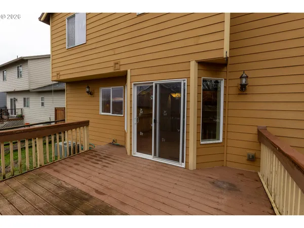 $494,950 | 15102 Southeast Myra Lane, Clackamas, OR 97015