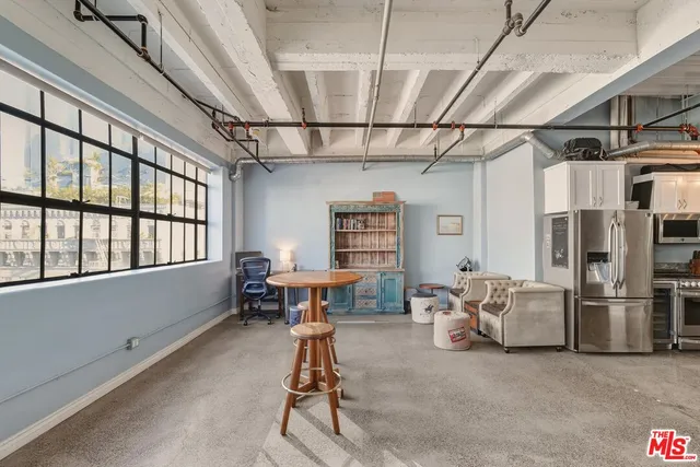 $2,700 | 312 West 5th Street, Unit 1101, Los Angeles, CA 90013