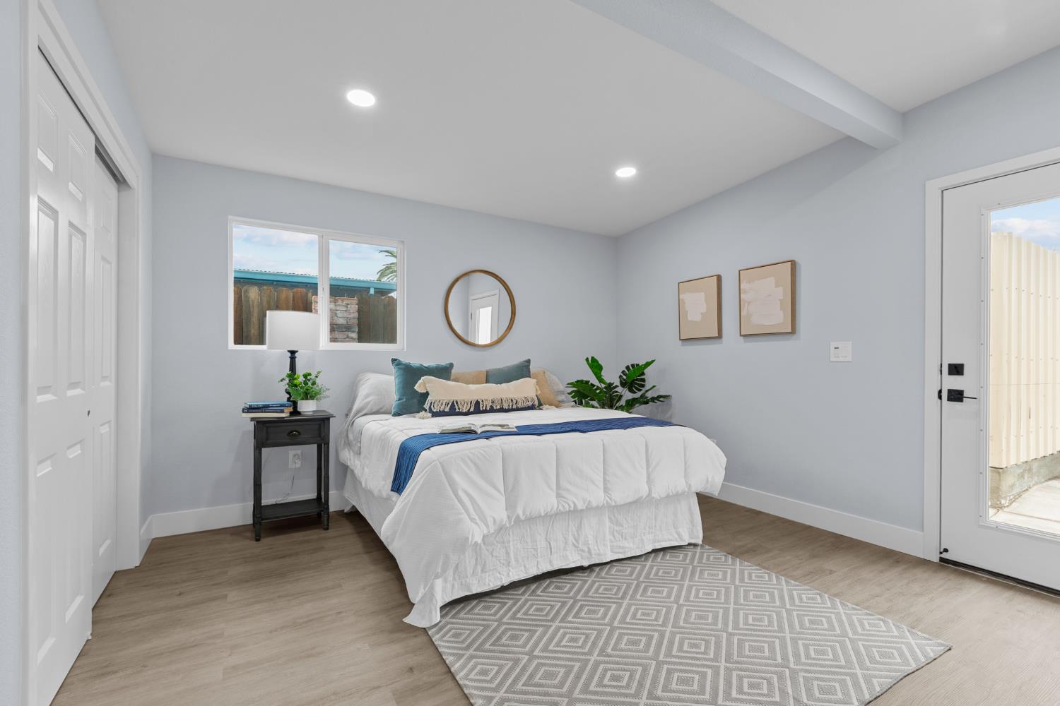 6907 Coronation Court Rio Linda, CA 95673 - Photo 12 of 27