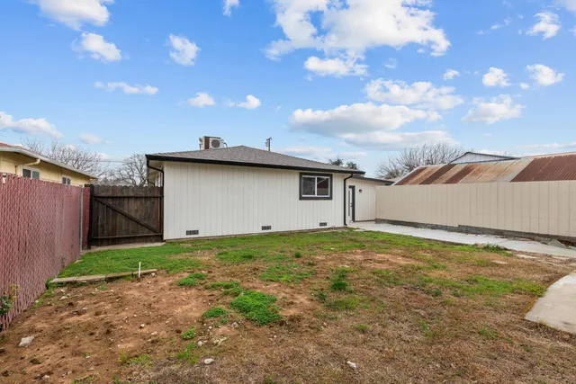 $439,000 | 6907 Coronation Court, Rio Linda, CA 95673