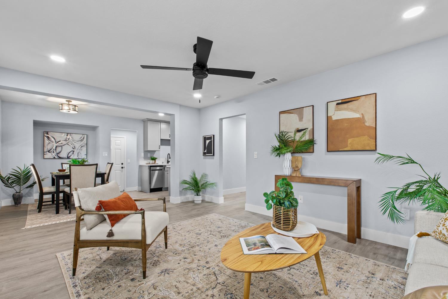 6907 Coronation Court Rio Linda, CA 95673 - Photo 7 of 27